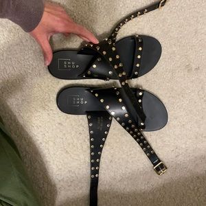 Ankle strapped Sandals